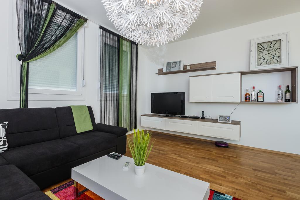 Sky Split Apartment Eksteriør billede